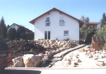 Mauer vorn