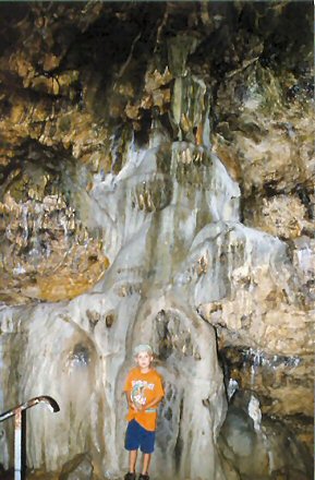 Wasserfall in der Nebelhöhle